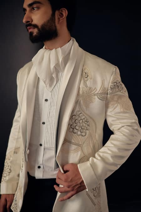 Buy_Jatin Malik_Ivory Linen Silk Floral Embroidered Tuxedo Pant Set _Online_at_Aza_Fashions