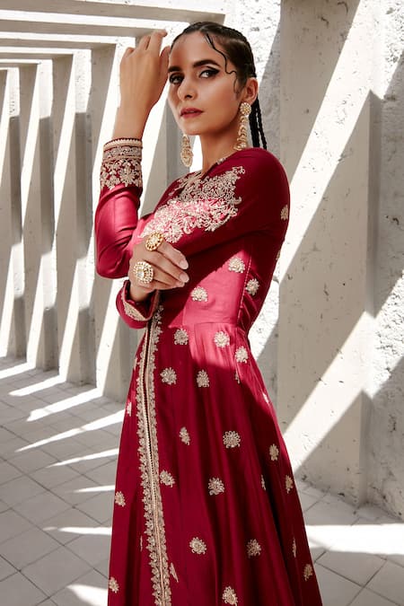 Buy_Jigar Mali_Red Organza, Chanderi Floral, Aari V Neck Anarkali Set _Online_at_Aza_Fashions