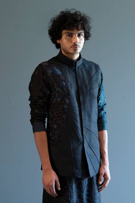 Jatin Malik Embroidered Bundi & Kurta Set 