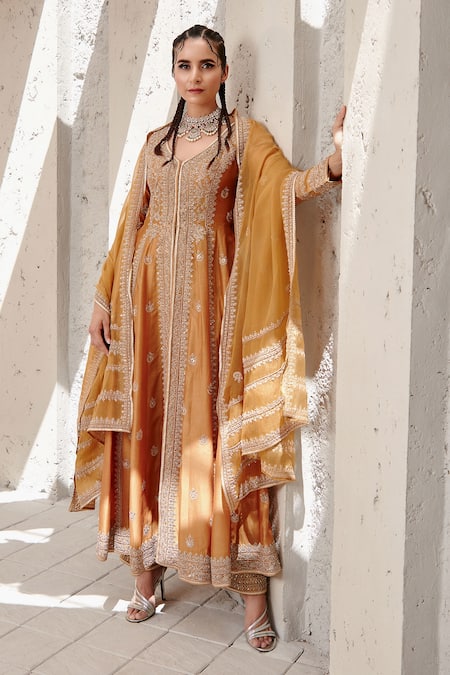 Jigar Mali_Yellow Dupatta And Pant Organza, Kurta Chanderi Anarkali Set _Online_at_Aza_Fashions