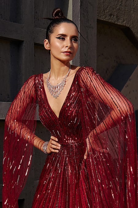 Wine Red Heavy Embellished Designer Indo Western Maxi Gown - Indian Heavy  Anarkali Lehenga Gowns Sharara Sarees Pakistani Dresses in  USA/UK/Canada/UAE - IndiaBoulevard