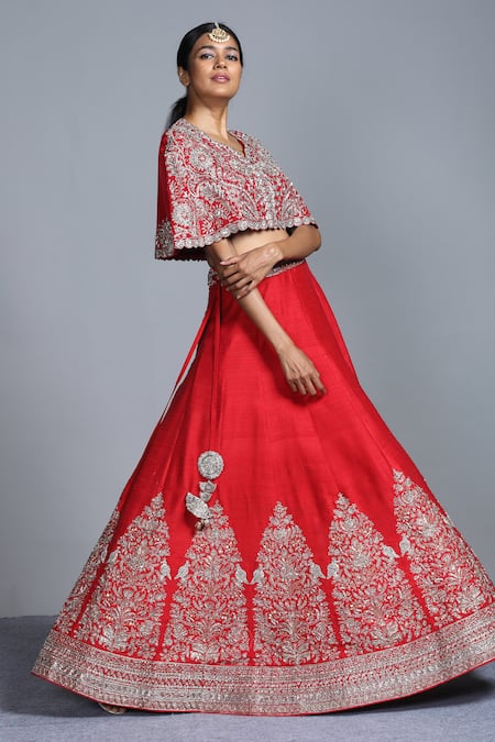 Jayanti Reddy Red Silk Capelet And Lehenga Set 