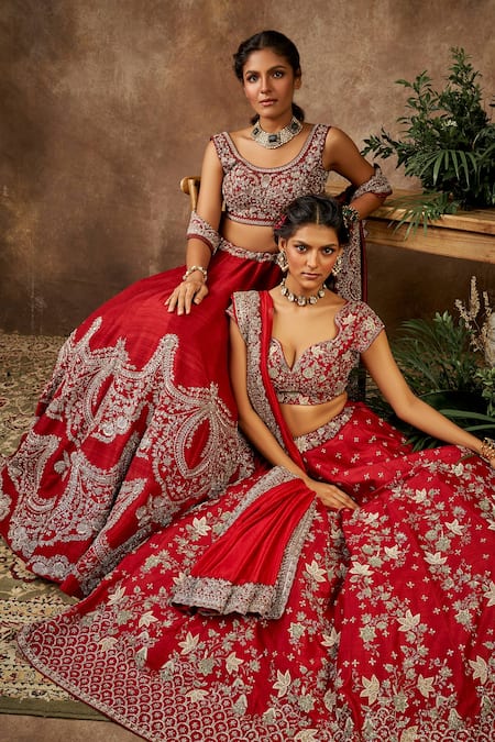 Jayanti Reddy Embroidered Bridal Lehenga Set 