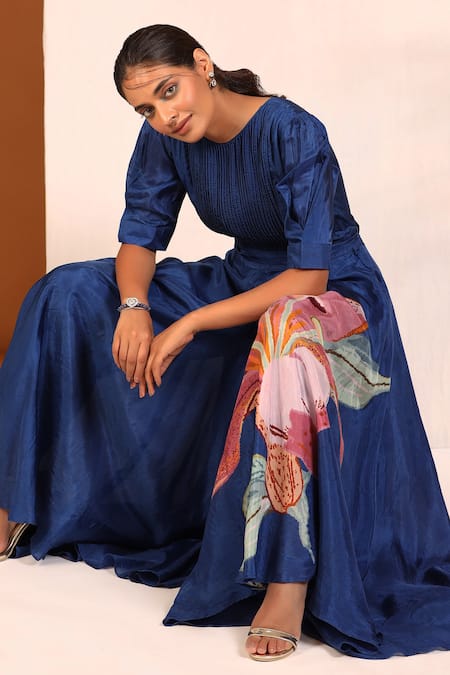 Buy_Koashee By Shubitaa_Blue Bemberg Silk, Lining Cambric Floral Round Pattern Pleated Jumpsuit _Online_at_Aza_Fashions
