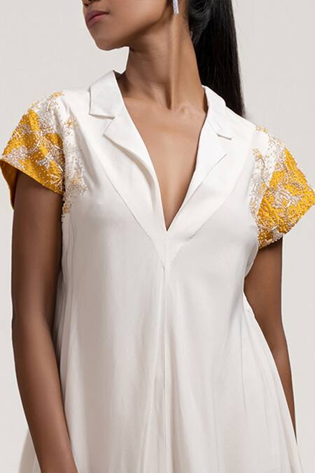 Jyoti Sachdev Iyer White Bamboo Notched Collar Embroidered Draped Dress Online at Aza Fashions Jyoti Sachdev Iyer_White Bamboo Notched Collar Embroidered Draped Dress _Online_at_Aza_Fashions