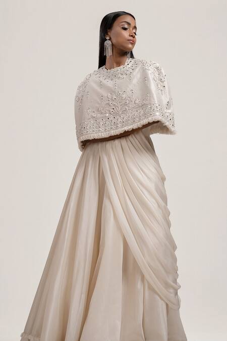 Buy Jyoti Sachdev Iyer White Saree + Bemberg Cape Round Pre-draped With Top Online at Aza Fashions Buy_Jyoti Sachdev Iyer_White Saree + Bemberg Cape Round Pre-draped With Top _Online_at_Aza_Fashions