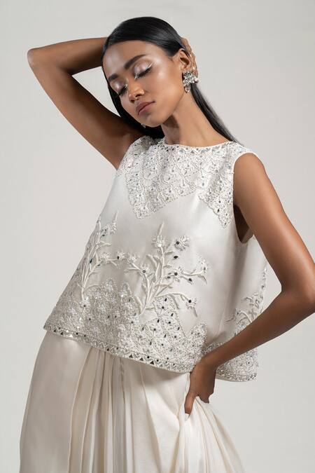Jyoti Sachdev Iyer_White Chanderi Round Hand Embroidered Top With Draped Pant _Online_at_Aza_Fashions