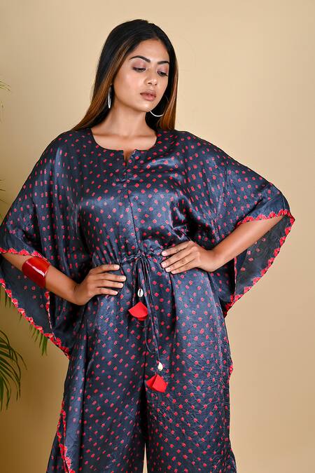 Buy Dyelogue Grey Gajji Silk Bandhani Jumpsuit Online at Aza Fashions Buy_Dyelogue_Grey Gajji Silk Bandhani Jumpsuit _Online_at_Aza_Fashions