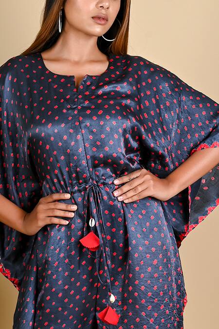 Dyelogue Grey Gajji Silk Bandhani Jumpsuit at Aza Fashions Dyelogue_Grey Gajji Silk Bandhani Jumpsuit _at_Aza_Fashions