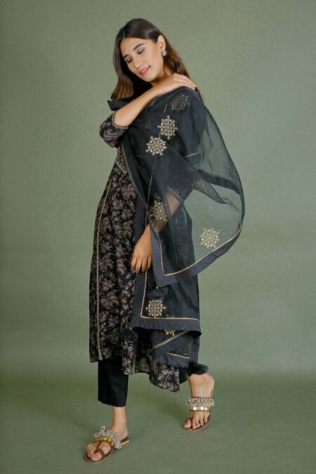 Shop Shrutkirti Black Chanderi Printed Block Round Ajrakh Kurta Set Online at Aza Fashions Shop_Shrutkirti_Black Chanderi Printed Block Round Ajrakh Kurta Set_Online_at_Aza_Fashions