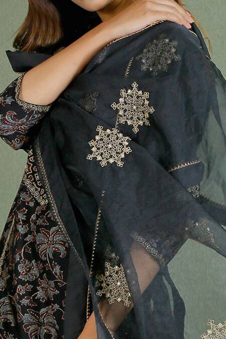 Shrutkirti Black Chanderi Printed Block Round Ajrakh Kurta Set at Aza Fashions Shrutkirti_Black Chanderi Printed Block Round Ajrakh Kurta Set_at_Aza_Fashions
