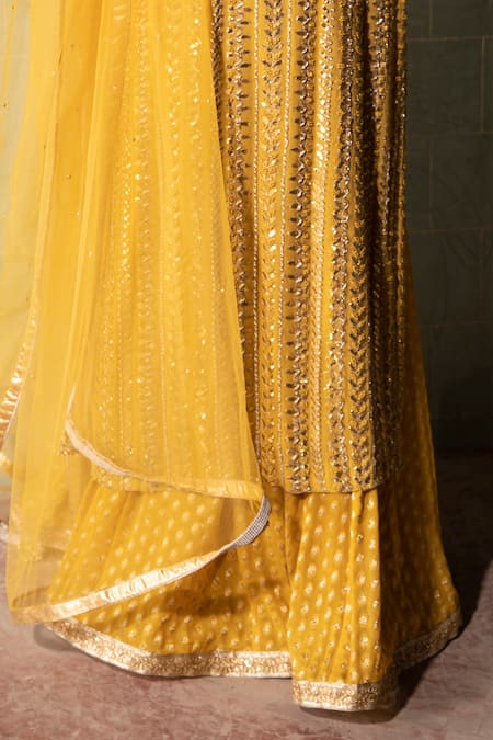 Buy_Kritika Dawar_Yellow Kurta Georgette Skirt Banarasi Georgette Dupatta Embroidered Set _Online_at_Aza_Fashions