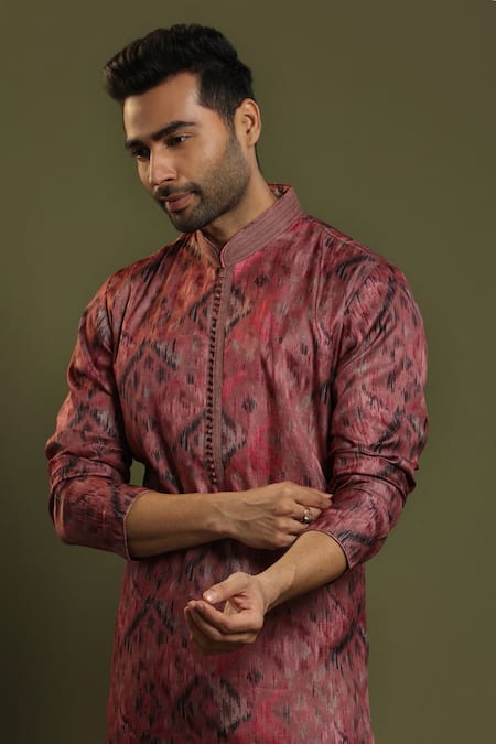 Shop_Kora By Nilesh Mitesh_Pink Silk Blend Printed Ikkat Kurta Set _Online_at_Aza_Fashions