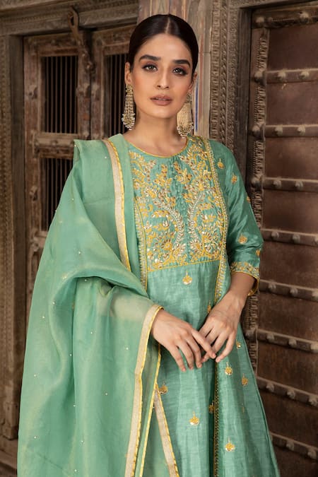 Buy Kritika Dawar Green Shantoon, Kurta Linen Silk Palazzo Tissue Dupatta Embroidered Set Online at Aza Fashions Buy_Kritika Dawar_Green Shantoon, Kurta Linen Silk Palazzo Tissue Dupatta Embroidered Set _Online_at_Aza_Fashions