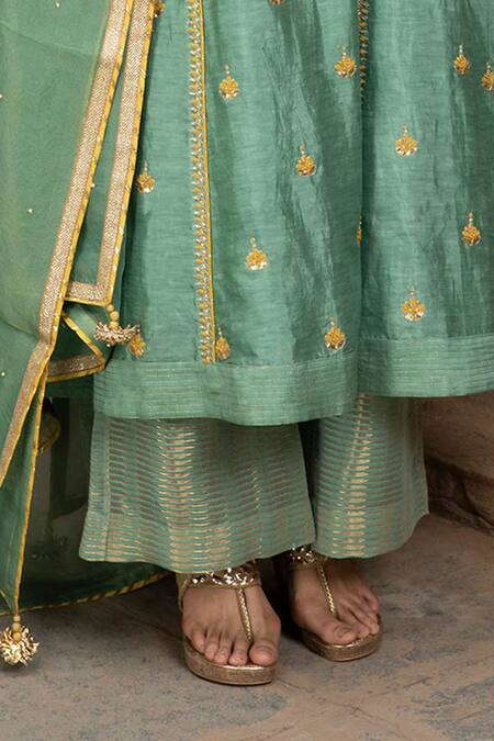 Shop Kritika Dawar Green Shantoon, Kurta Linen Silk Palazzo Tissue Dupatta Embroidered Set Online at Aza Fashions Shop_Kritika Dawar_Green Shantoon, Kurta Linen Silk Palazzo Tissue Dupatta Embroidered Set _Online_at_Aza_Fashions