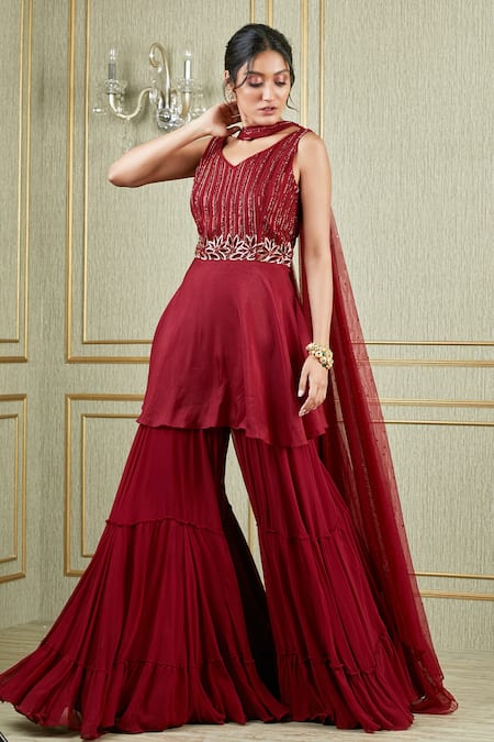 Charu And Vasundhara Embroidered Kurta Set 