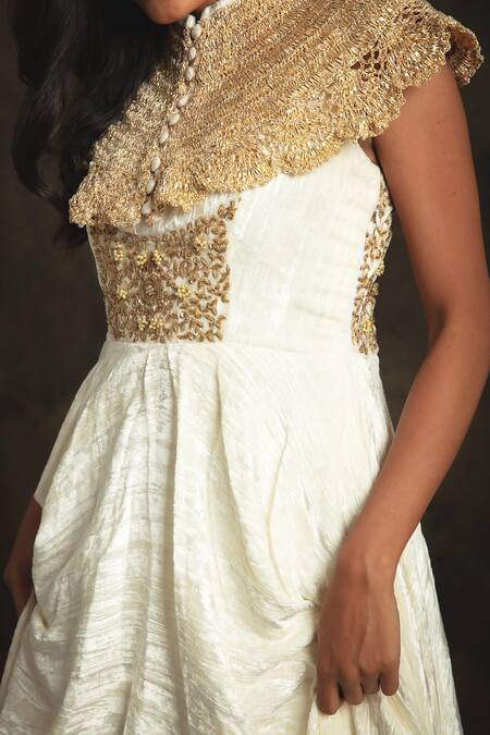 Buy_Nikita Vishakha_White Cape Mesh, Gown Velvet Zardozi Cape Crew Neck Tareefa With _Online_at_Aza_Fashions