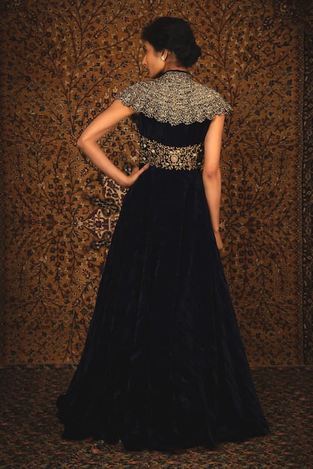 Nikita Vishakha Tareefa Gown With Mesh Cape 