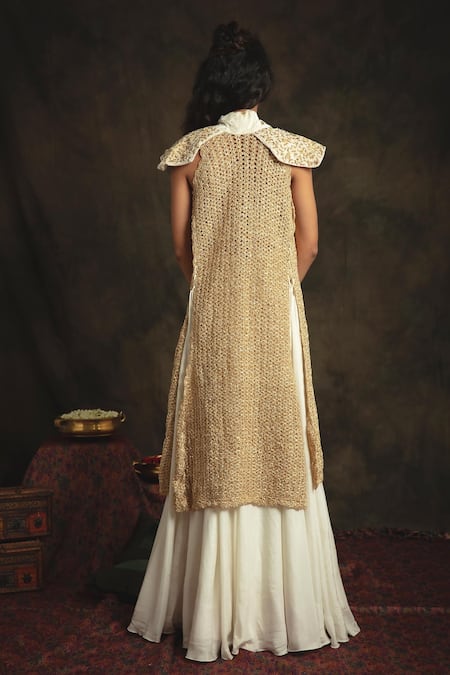Shop Nikita Vishakha White Bralette Velvet Lehenga Raw Silk Jacket Mesh Zardozi Afreen Set With at Aza Fashions Shop_Nikita Vishakha_White Bralette Velvet Lehenga Raw Silk Jacket Mesh Zardozi Afreen Set With _at_Aza_Fashions