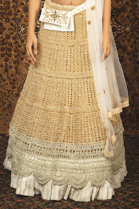Buy Wedding Wear Dark Pink Color Lakhnavi & Sequins Work Lehenga Choli |  keerramnx