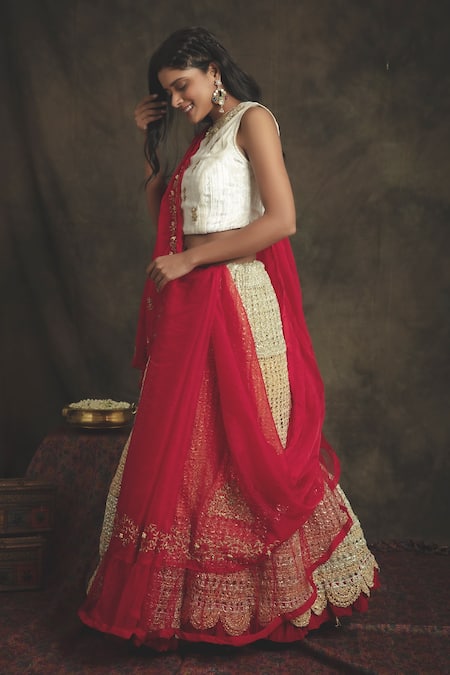 Nikita Vishakha Red Blouse Velvet Lehenga Mesh Dupatta Silk Organza Rajeshwari Set Online at Aza Fashions Nikita Vishakha_Red Blouse Velvet Lehenga Mesh Dupatta Silk Organza Rajeshwari Set _Online_at_Aza_Fashions