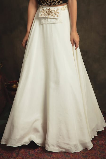 Shop_Nikita Vishakha_White Top Velvet Lehenga Organza Zardozi Round Myraa And Set _Online_at_Aza_Fashions
