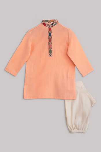 POONAM KASERA Multi Color Cotton Silk Multicolored Printed Bundi And Kurta Set Online at Aza Fashions POONAM KASERA_Multi Color Cotton Silk Multicolored Printed Bundi And Kurta Set _Online_at_Aza_Fashions