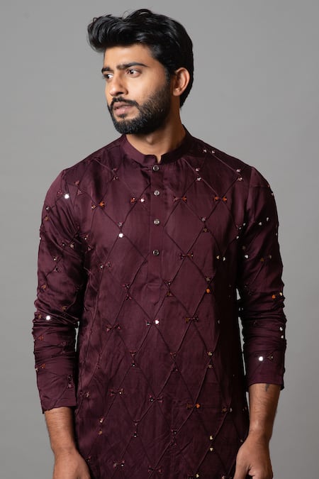 Buy_PAARSH_Purple Linen Satin Mirror Work, Pintuck Filigree Kurta Set _Online_at_Aza_Fashions