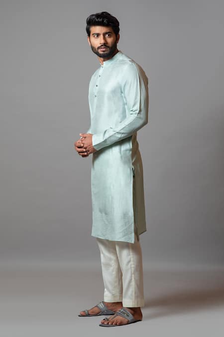 Paarsh Seashell Star Pintuck Kurta Set 