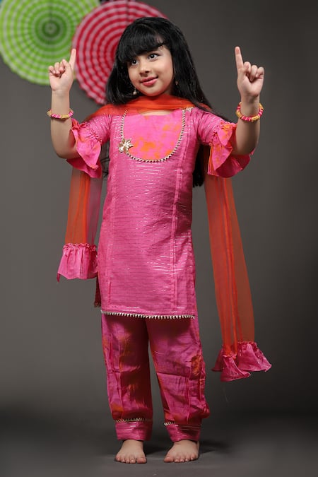 Kirti Agarwal - Pret N Couture Tie & Dye Kurta Set 