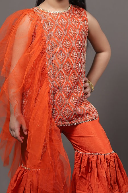 Buy_Kirti Agarwal - Pret N Couture_Orange Silk, Net Embroidery Kurta Set _Online_at_Aza_Fashions
