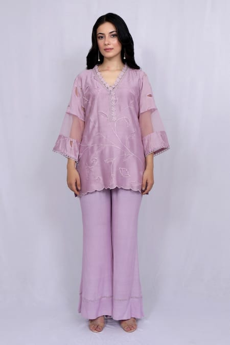 Ewaz Purple Chanderi Embroidered Floral V Neck Tunic And Pant Set 