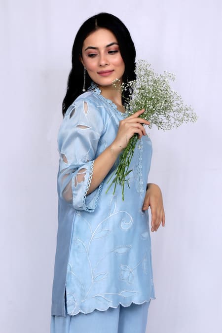 Buy_Ewaz_Blue Organza, Chanderi, Moss Crepe Floral V Neck Embroidered Tunic And Pant Set _Online_at_Aza_Fashions