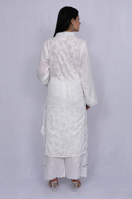 Ewaz Floral Embroidered Kurta Set 