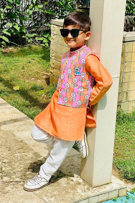 Kirti Agarwal - Pret N Couture_Pink Chanderi , , Satin, Floral Printed Bundi And Kurta Set _Online_at_Aza_Fashions