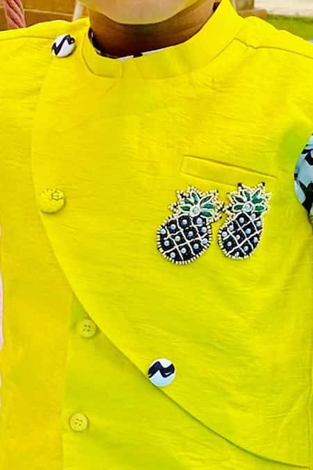 Buy Kirti Agarwal - Pret N Couture Yellow Cotton, Silk Embroidery Pineapple Bundi And Kurta Set Online at Aza Fashions Buy_Kirti Agarwal - Pret N Couture_Yellow Cotton, Silk Embroidery Pineapple Bundi And Kurta Set _Online_at_Aza_Fashions