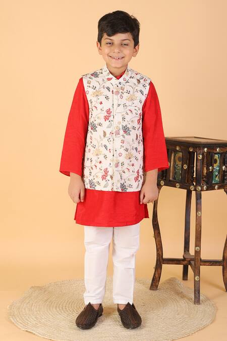 Buy_Kirti Agarwal - Pret N Couture_Off White Cotton, Denim Embroidery, Sequins Floral Bundi And Kurta Set_Online_at_Aza_Fashions