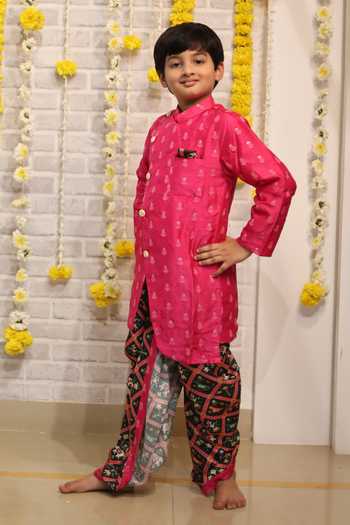 Buy_Kirti Agarwal - Pret N Couture_Pink Cotton Satin Embroidery Floral Kurta Set _Online_at_Aza_Fashions