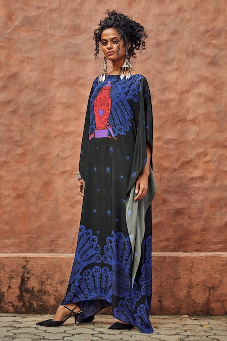 Buy_Nautanky_Black Crepe V Neck Printed Kaftan _Online_at_Aza_Fashions