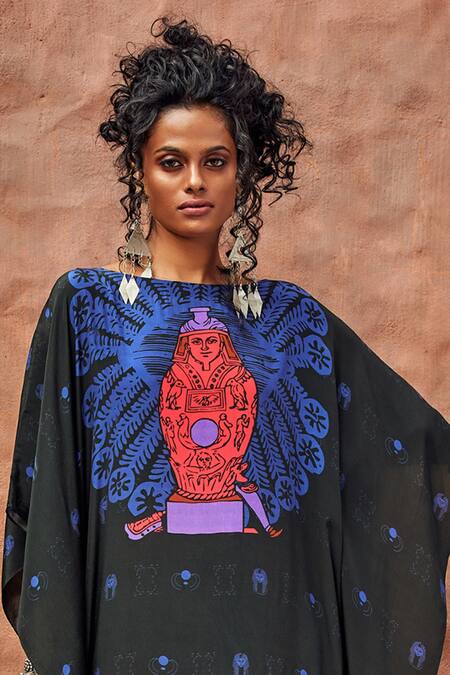 Shop_Nautanky_Black Crepe V Neck Printed Kaftan _Online_at_Aza_Fashions