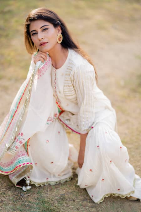 Buy_Kaia_White Cotton Mul Round Embroidered Kurta Sharara Set_Online_at_Aza_Fashions