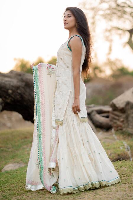 Kaia_White Cotton Mul V Neck Embroidered Kurta Sharara Set_Online_at_Aza_Fashions