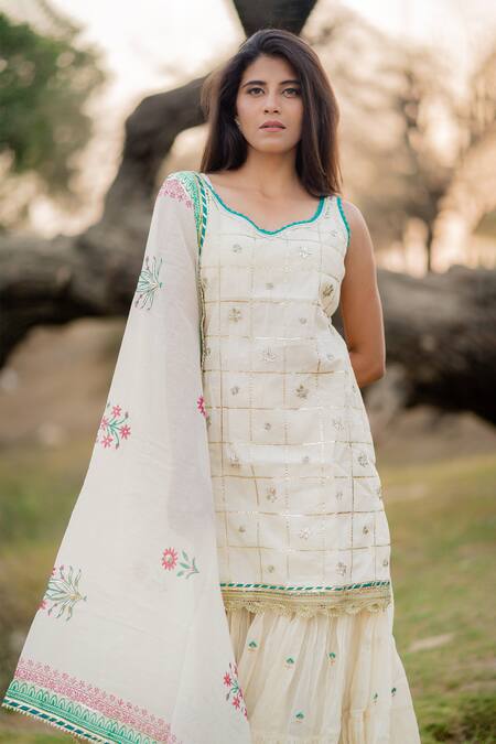 Buy_Kaia_White Cotton Mul V Neck Embroidered Kurta Sharara Set_Online_at_Aza_Fashions