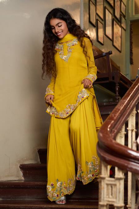 Shop_Stotram_Yellow Embellished Round Embroidered Kurta Palazzo Set_at_Aza_Fashions