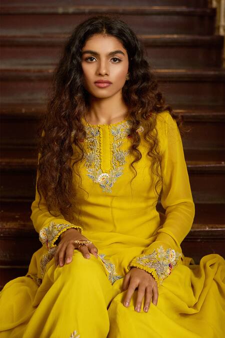 Buy_Stotram_Yellow Embellished Round Embroidered Kurta Palazzo Set_Online_at_Aza_Fashions