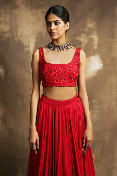 Shop Karishma Khanduja Bareilly Red Net, Crepe, Tabby Silk Square Neck Lehenga And Embroidered Blouse Set Online at Aza Fashions Shop_Karishma Khanduja Bareilly_Red Net, Crepe, Tabby Silk Square Neck Lehenga And Embroidered Blouse Set _Online_at_Aza_Fashions