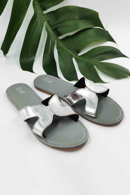 Womens silver online sliders