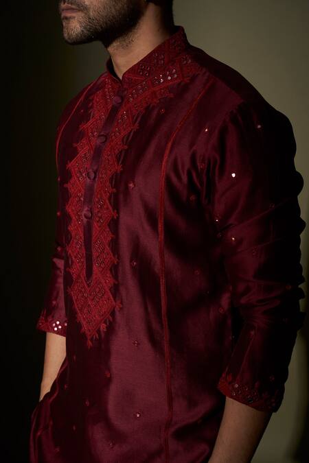 Kaaj Button X AZA Maroon Chanderi Silk, Lining Satin Mirror Work Embroidered Kurta Set Online at Aza Fashions Kaaj Button X AZA_Maroon Chanderi Silk, Lining Satin Mirror Work Embroidered Kurta Set _Online_at_Aza_Fashions