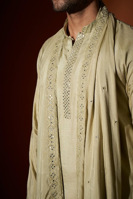 Kaaj Button X AZA_Green Chanderi Silk, Lining Satin Kurta Set _Online_at_Aza_Fashions