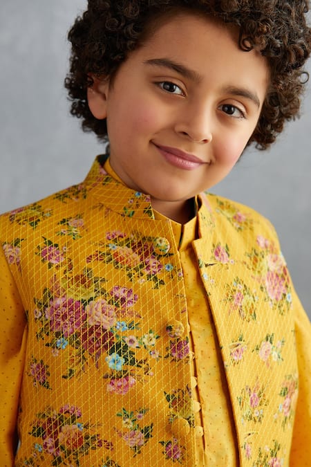 Torani_Yellow , Silk, Chanderi, Handloom Floral Motif Bundi And Kurta Set _Online_at_Aza_Fashions